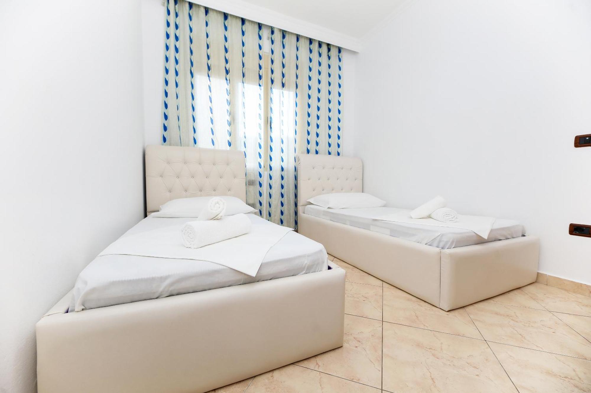 Noa Apartments فلورا المظهر الخارجي الصورة