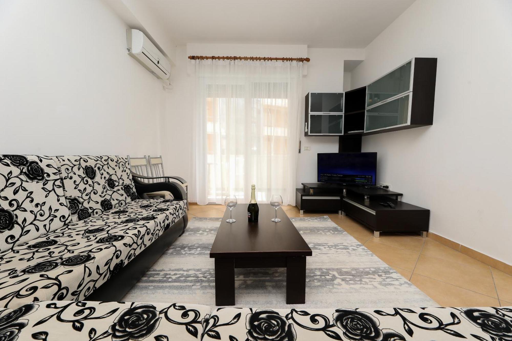 Noa Apartments فلورا المظهر الخارجي الصورة